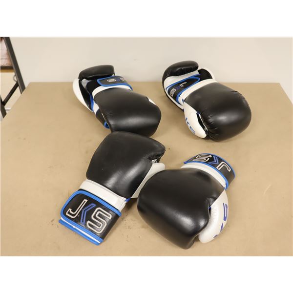 LOT: 3 PAIRE DE GANTS DE BOXE LOGO JKS NOIR/BLANC/BLEU GR: ASST