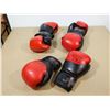 Image 1 : LOT: 3 PAIRE DE GANTS DE BOXE LOGO JKS NOIR/ROUGE GR: ASST