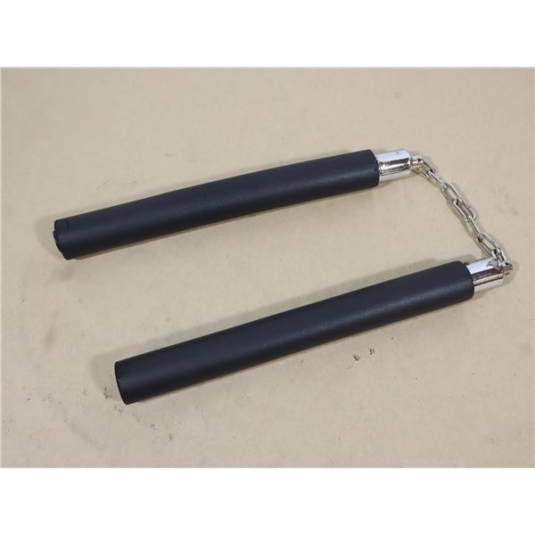 NUNCHUCKS D'ENTRAÎNEMENT EN MOUSSE