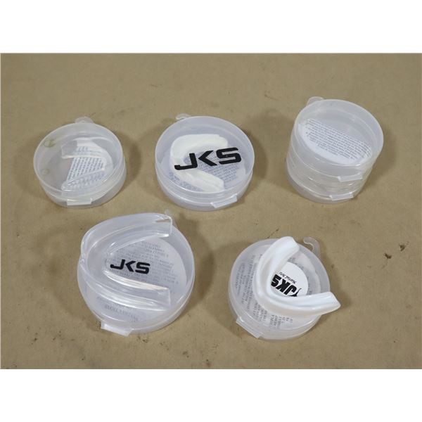 LOT: 6 PROTÈGE-DENTS LOGO JKS ASST *NEUF*