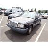 Image 1 : 1992 Mercedes-Benz 300E