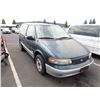Image 2 : 1998 Nissan Quest