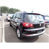 Image 4 : 2010 Volkswagen Tiguan