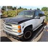 Image 1 : 1999 Chevrolet Suburban