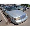Image 2 : 2003 Ford Crown Victoria