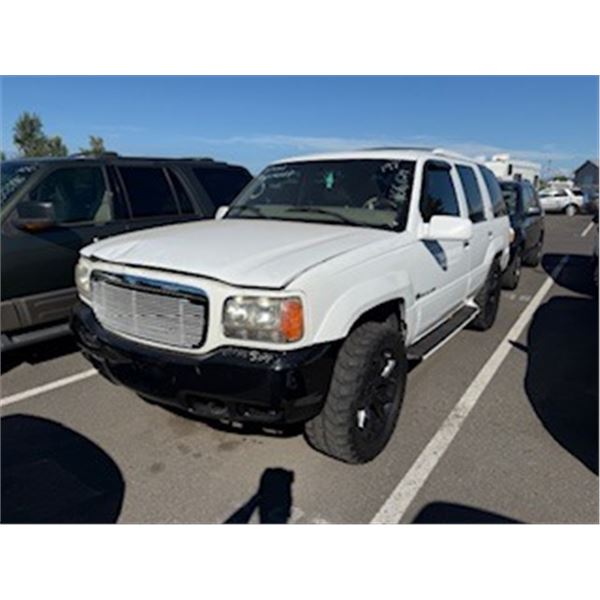 2000 Cadillac Escalade