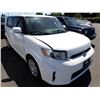 Image 2 : 2012 Scion xB