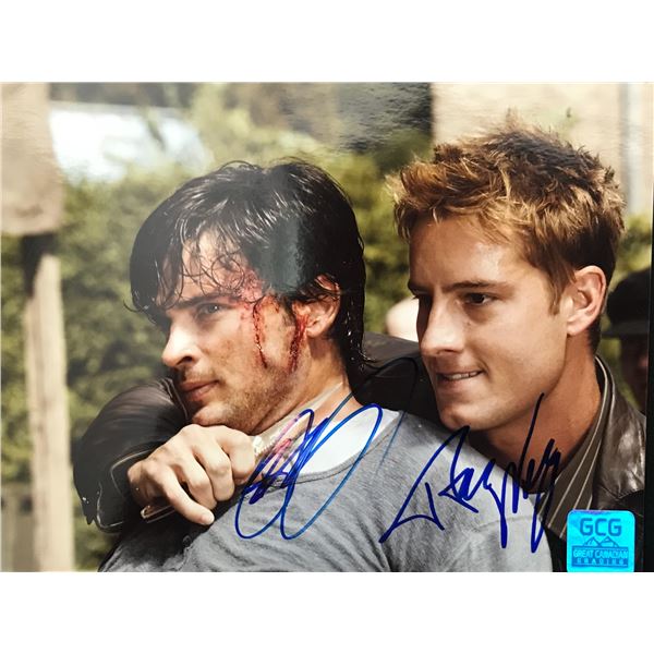 JUSTIN HARTLEY AND TOM WELLING SIGNED SMALLVILLE 8X10 - GCG COA