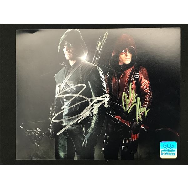 STEVE AMELL AND COLTON HAYNES DUAL SIGNED 8X10 - GCG COA