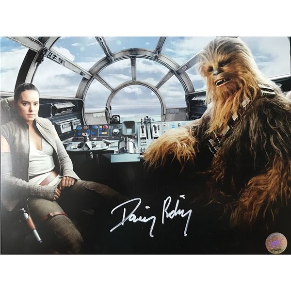 DAISY RIDLEY SIGNED STAR WARS 8X10 - KB COA