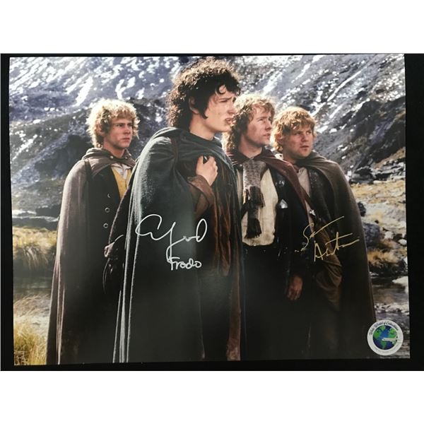 LOT OF ELIJAH WOOD AND SEAN ASTIN SIGNED 8X10 PHOTO WWOC COA