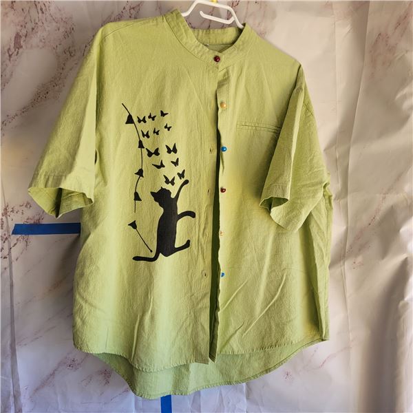 Ladies Lightweight Playful Cat with Butterfly Top