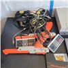 Image 2 : Original Nintendo NES with 2 Controllers, 2 Zappers, Cords and 3 Games