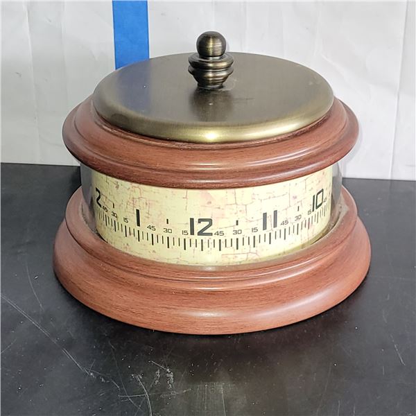 Battery Operated Bulova Table Clock