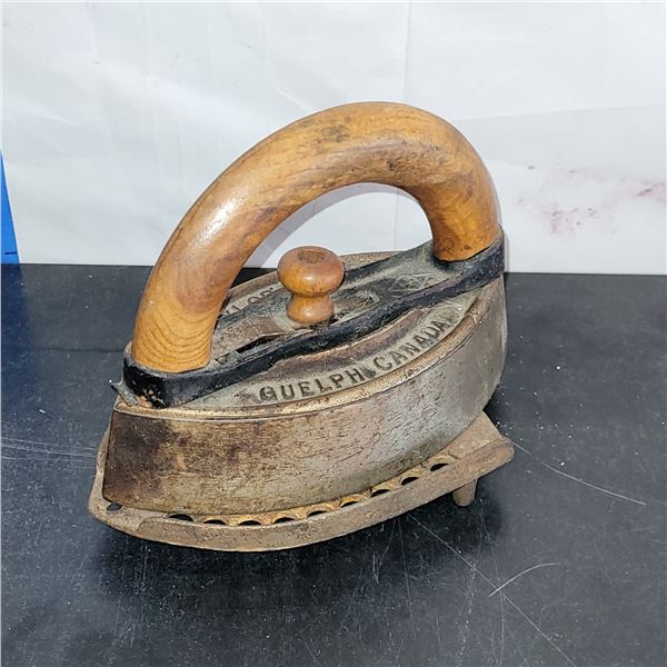 Taylor Forbes SAD Iron with Stand