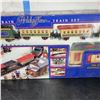 Image 3 : Holiday Time Coffret Train, Train Set