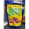 Image 2 : Mondoux Sweet Sixteen Candy Mix 3 x 400g Packs