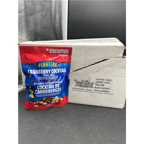 Planters Cranberry Cocktail Trail Mix 12 x 100g