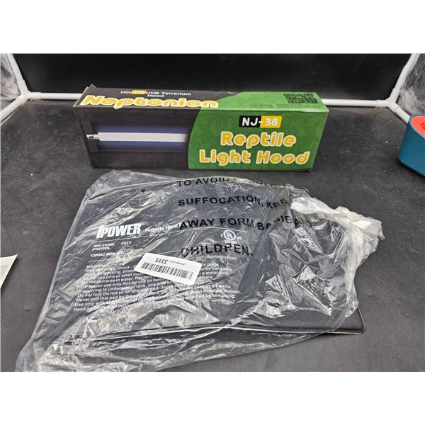 IPower Reptile Heat Pad XHC-F0360 and Neptune Reptile Light Hood NJ-38