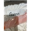Image 3 : Natori 3 Pc Quilt Queen-Size Comforter Set