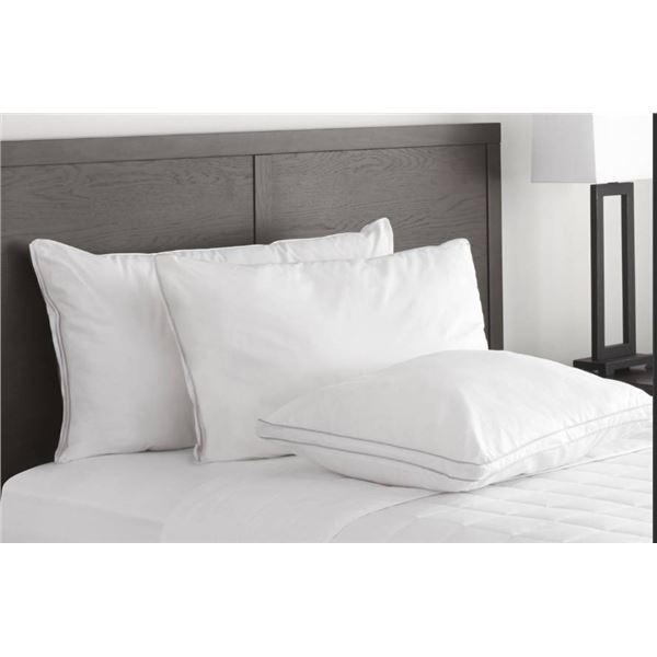 Lot of 2 George Courey Queen-Size Pillow Covers, Model L837