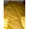 Image 4 : London Fog Supply Cooling Throw, 60 x 70 Inches, Yellow