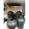 Image 2 : 4 Piece Stoneware Vases