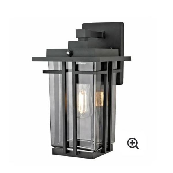 Good Earth Lighting Outdoor LED Wall Lantern