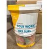 Image 1 : Shell Select Gummy Sour Worms 130g (12-Pack)
