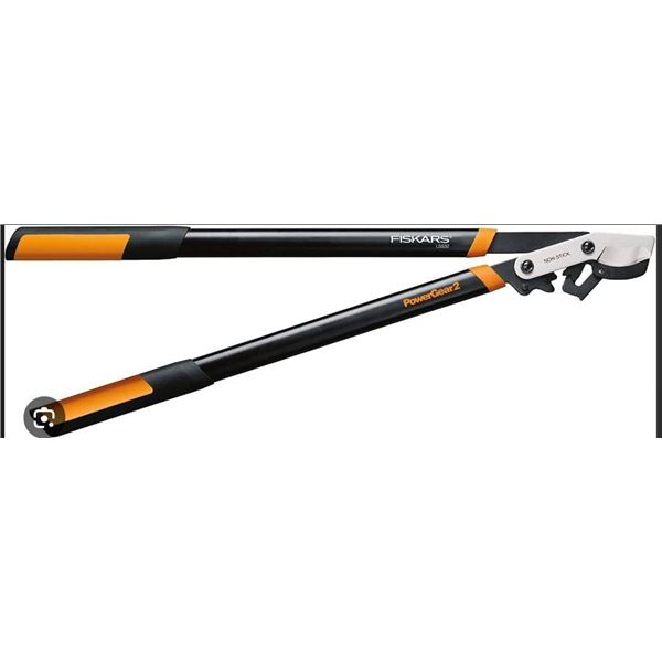 Fiskars 32″ PowerGear2 Steel Blade Garden Bypass Lopper and Tree Trimmer