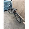 Image 3 : Diamondback Outlook Mountain Bike With 26-Inch Wheels And 21-Speed Gear System