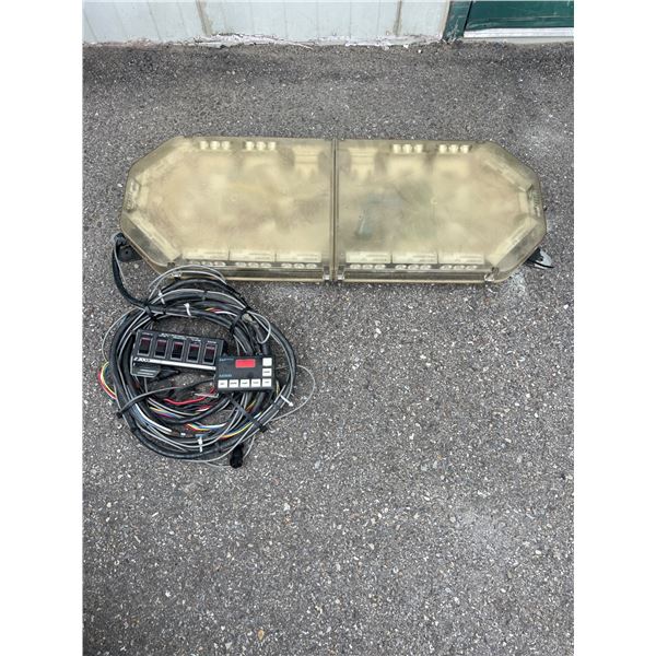 Whelen Code 3 Light Bar With Control Modules and Wiring