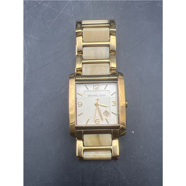 Michael Kors Wristwatch with Gold-Tone Metal Bracelet and Rectangular Case