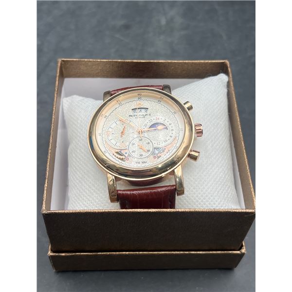 Patek Phillipe Quartz Wristwatch with Multifunctional Dial and Leather Strap