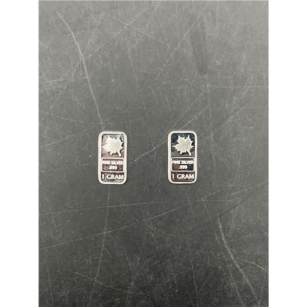 Two 1-Gram 999 Fine Silver Bars with Leaf Design