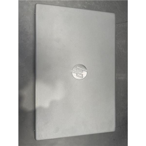 HP Laptop with 15-Inch Display and Intel Core Processor
