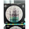 Image 4 : Tuesday Freebomb Non-Alcoholic Pale Ale 0.5 Percent Alc/Vol    4-Pack x 3
