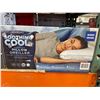 Image 2 : Novaform Soothing Cool Plus Queen Grand Pillow Oreiller