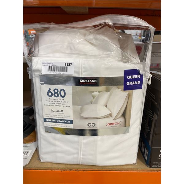Kirkland Signature 680 Thread Count Queen Sheet Set, White