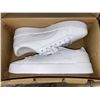 Image 1 : Puma Women’s Court Shoes Model 8886010 Size US 10