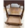 Image 2 : Glass Inlaid End Table