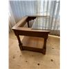 Image 5 : Glass Inlaid End Table