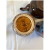Image 4 : Ornate Teaware