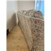 Image 5 : Sklar-Pepper Floral Fabric Sofa