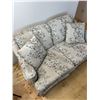 Image 1 : Sklar-Pepper Floral Fabric Sofa