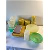Image 1 : Vintage Tupperware