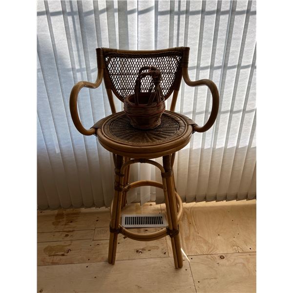 Swivelling Wicker Chair & Basket