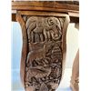 Image 3 : Ornately Carved Elephant Table