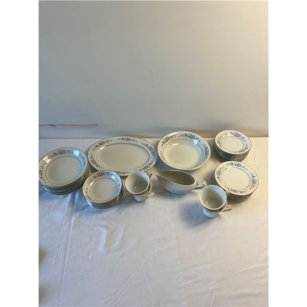 Towne House Fina China Set