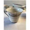 Image 4 : Towne House Fina China Set